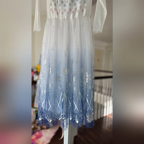 Sparkling Winter Princess Tutu Dress with Snowflake Pattern - 9-10 Years - Picture 6 of 10